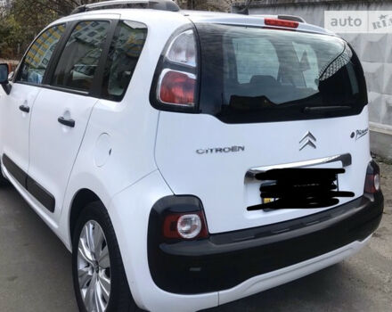 Citroen C3 Picasso 2012 года - Фото 2 авто