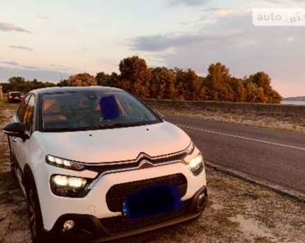 Фото на відгук з оцінкою 5   про авто Citroen C3 2020 року випуску від автора “Ганна” з текстом: Найкращий автомобіль! Купила в салоні в повній комплектації shine. Ідеально підходить для поїздок...