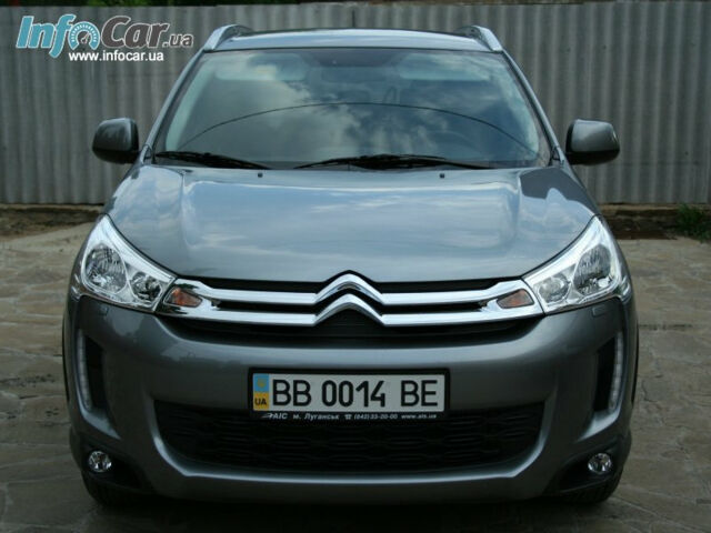 Citroen C4 Aircross 2012 года