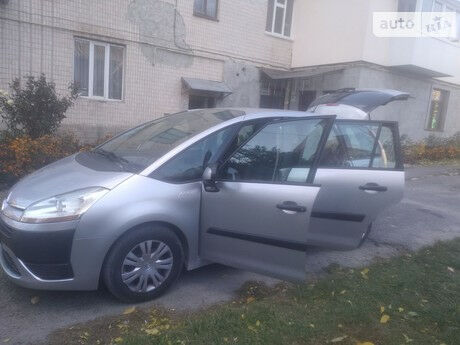 Ситроен С4 Пикассо 2009 року Citroen C4 Picasso 2009 року