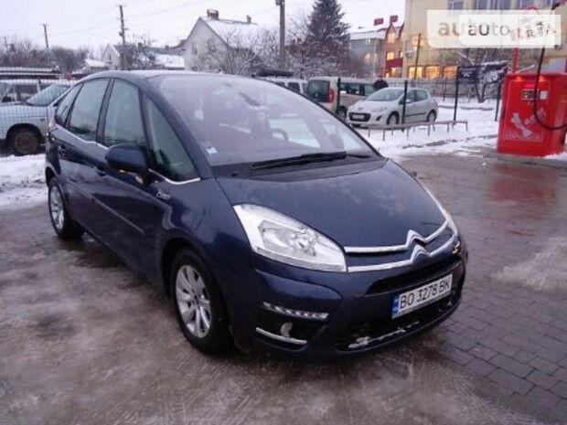 Citroen C4 Picasso 2011 года