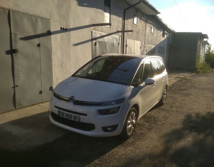 Citroen C4 Picasso 2015 года