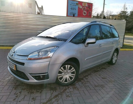 Citroen C4 Picasso 2010 года