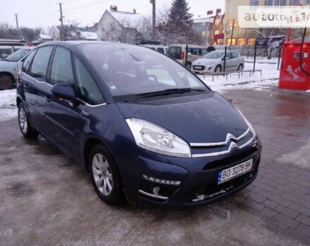 Citroen C4 Picasso 2011 года