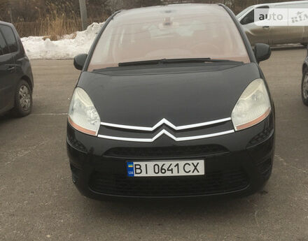 Citroen C4 Picasso 2008 года