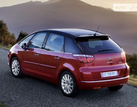 Citroen C4 Picasso 2012 года