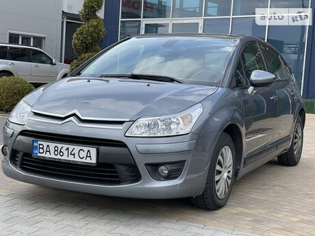 Ситроен С4 2010 года Citroen C4 2010 года