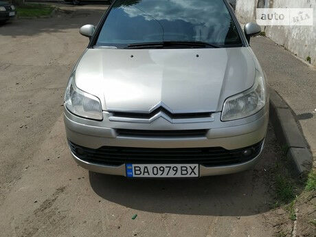 Citroen C4 2008 года