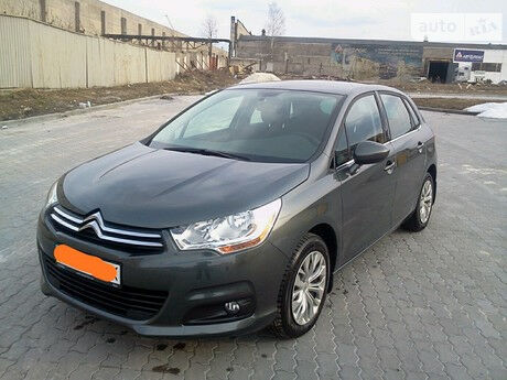 Citroen C4 2013 року