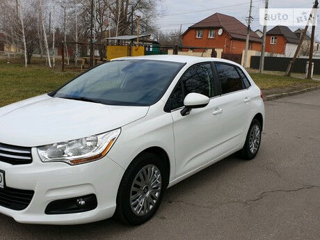 Ситроен С4 2014 года Citroen C4 2014 года
