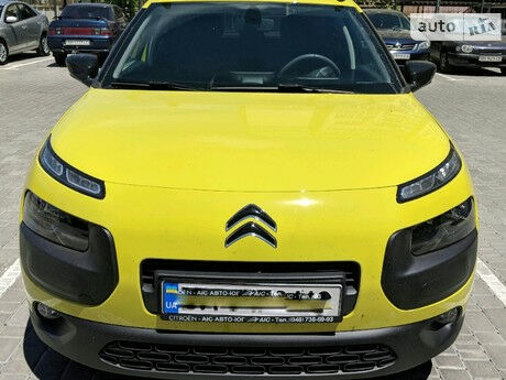 Citroen C4 2017 року