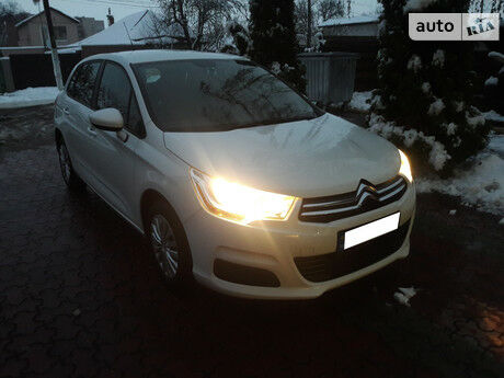 Citroen C4 2013 року