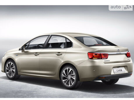 Citroen C4 2010 года