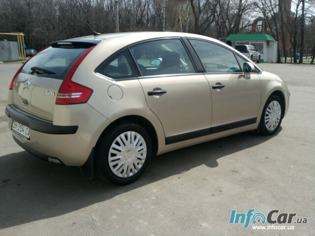 Citroen C4 2005 года