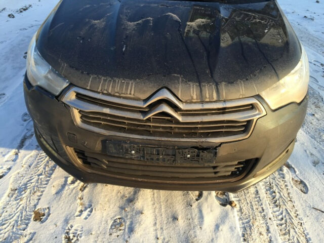 Citroen C4 2015 года