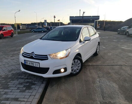 Citroen C4 2011 року