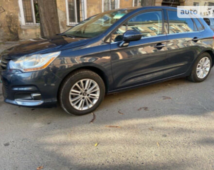 Citroen C4 2011 року