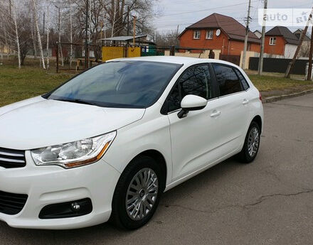 Citroen C4 2014 року