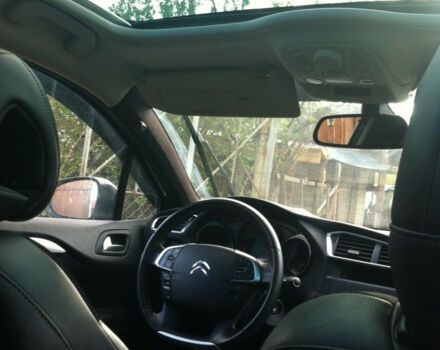 Citroen C4 2012 года - Фото 4 авто