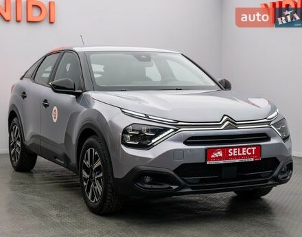 Citroen C4 2022 года