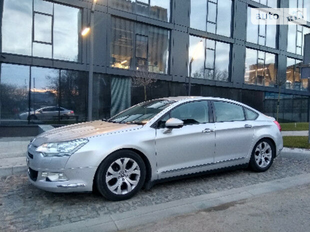 Citroen C5 2010 року