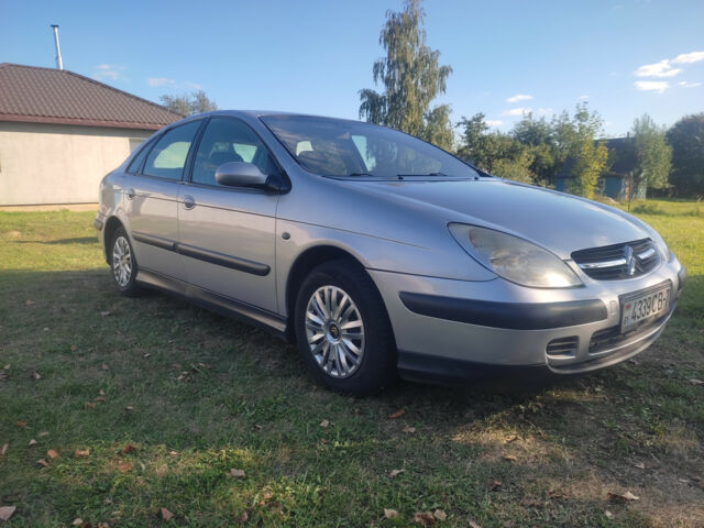 Ситроен С5 2001 року Citroen C5 2001 року