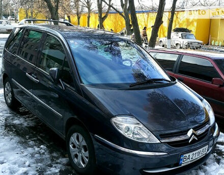 Фото на відгук з оцінкою 4.2   про авто Citroen C8 2011 року випуску від автора “Владимир” з текстом: Автомобиль 2011гв из Австрии, куплен 05.12.2018г. На момент покупки был пробег 133т.км, на сегодн...