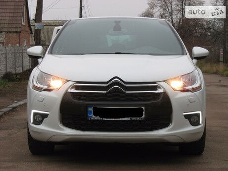 Citroen DS4 2011 года