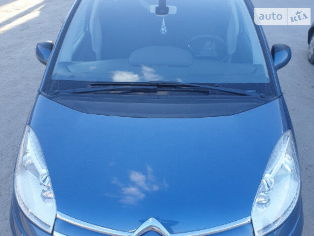 Citroen Grand C4 Picasso 2010 года