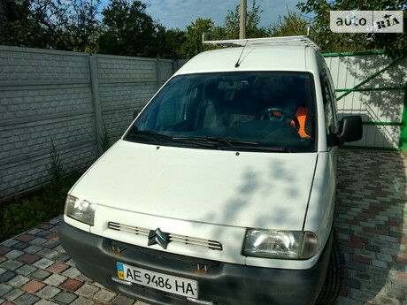 Citroen Jumpy пасс. 2004 года