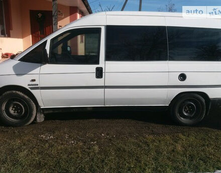 Citroen Jumpy пасс. 2002 року