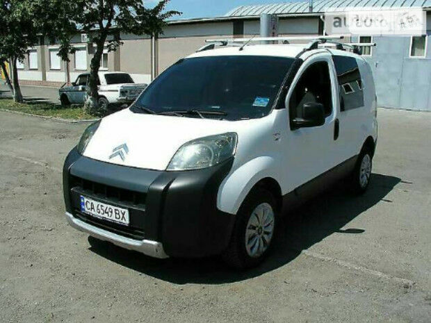Ситроен Немо пасс. 2009 року Citroen Nemo пасс. 2009 року