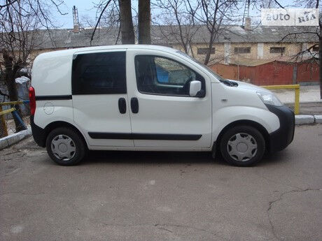 Citroen Nemo пасс. 2008 року