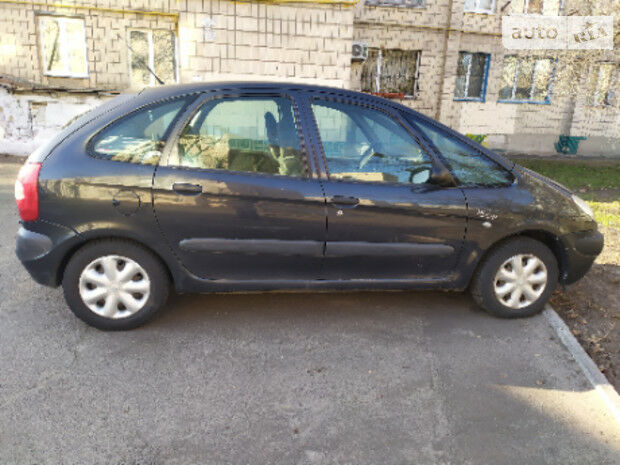 Citroen Xsara Picasso 2000 року