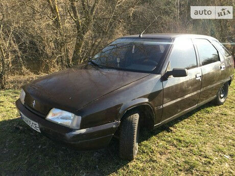 Ситроен ЗХ 1994 року Citroen ZX 1994 року