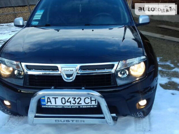 Dacia Duster 2011 года