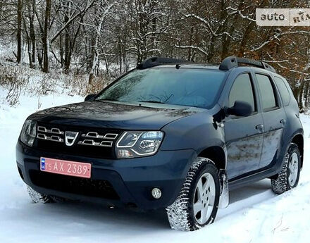 Dacia Duster 2014 года