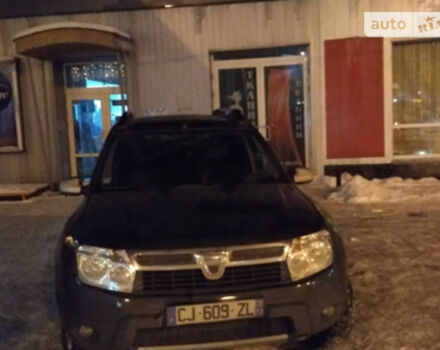 Dacia Duster 2012 року