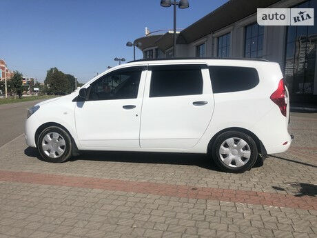 Dacia Lodgy 2018 года