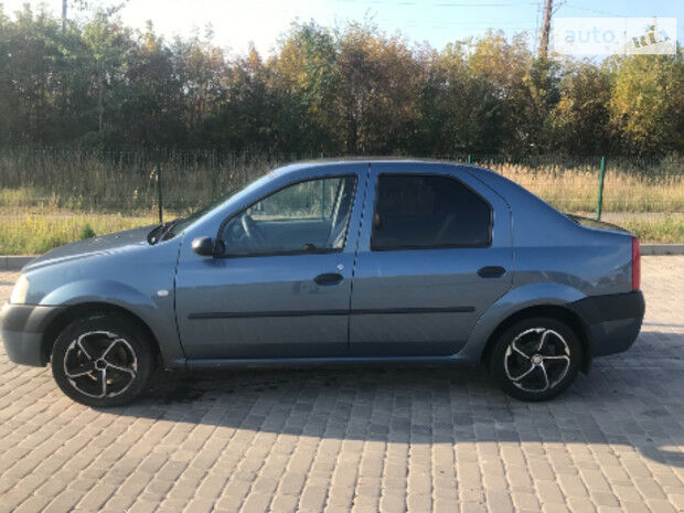 Dacia Logan 2006 года