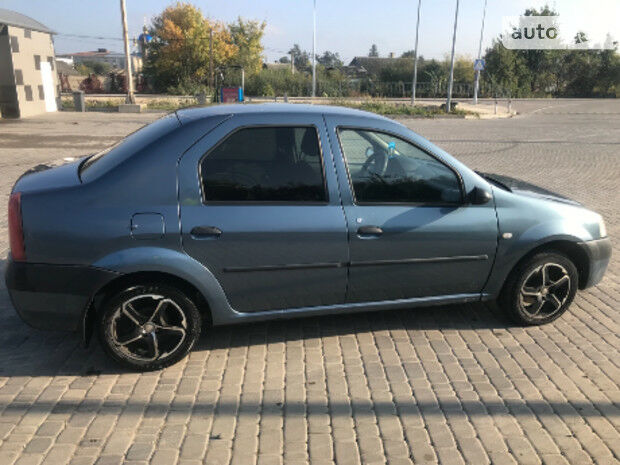 Dacia Logan 2006 года