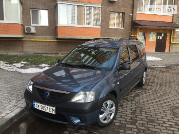 Dacia Logan 2008 года