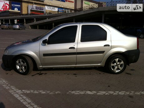 Дачия Логан 2006 года Dacia Logan 2006 года