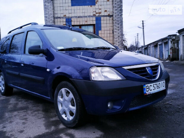 Dacia Logan 2008 года