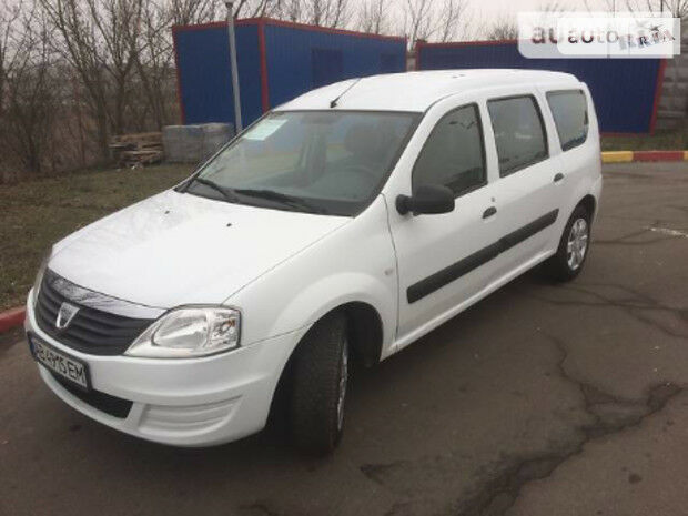 Dacia Logan 2009 года