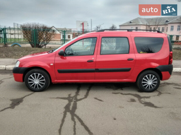 Dacia Logan 2008 года