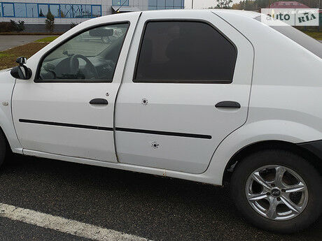 Дачия Логан 2006 года Dacia Logan 2006 года