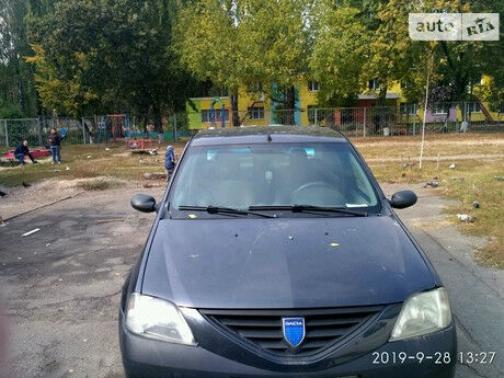 Дачия Логан 2007 года Dacia Logan 2007 года