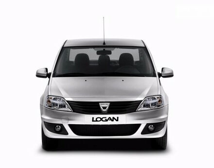 Dacia Logan 2006 року