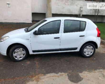 Dacia Sandero 2011 года